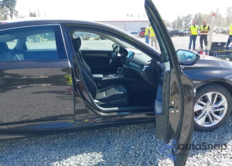 2018 Honda Accord Lx z USA, uszkodzony, nr VIN 1HGCV1F12JA191227